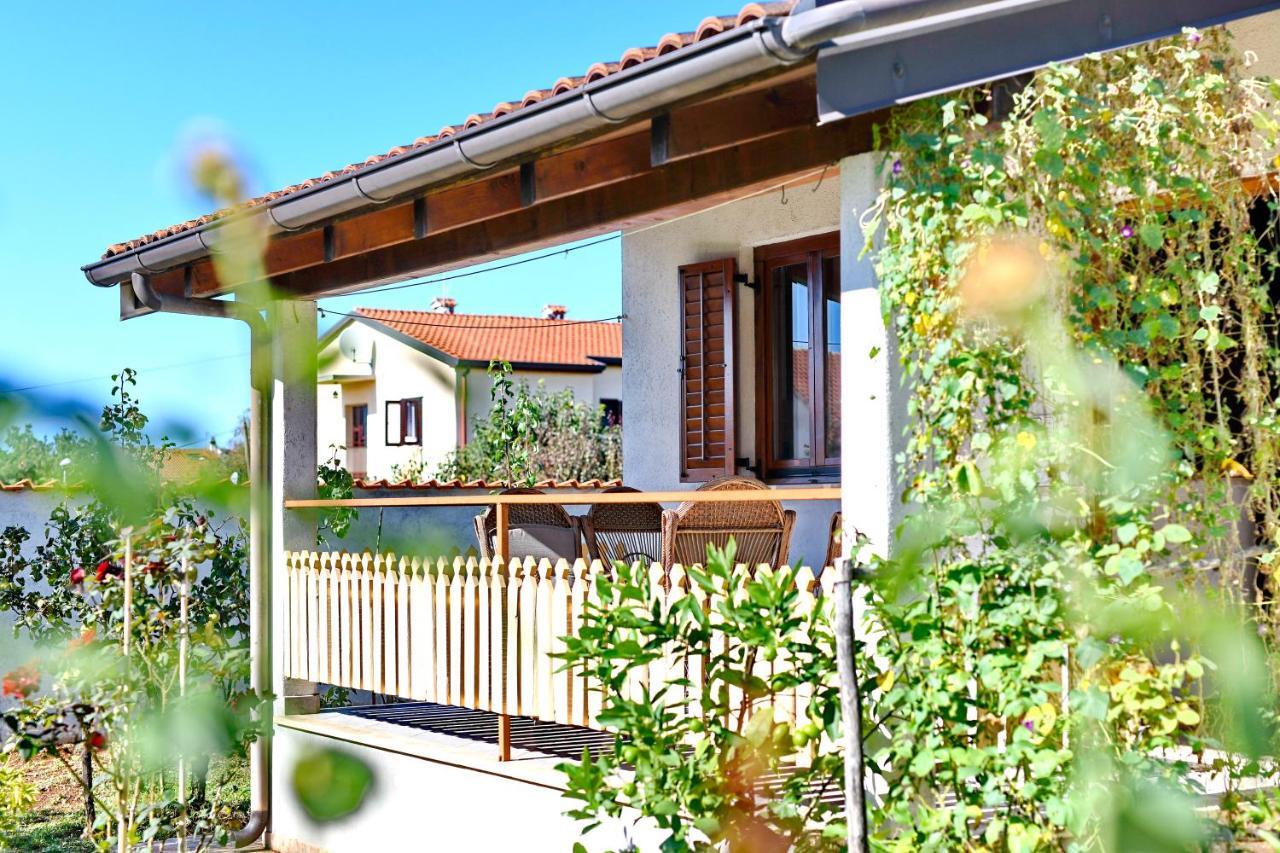 Adriatico Bungalow Poreč Exterior foto